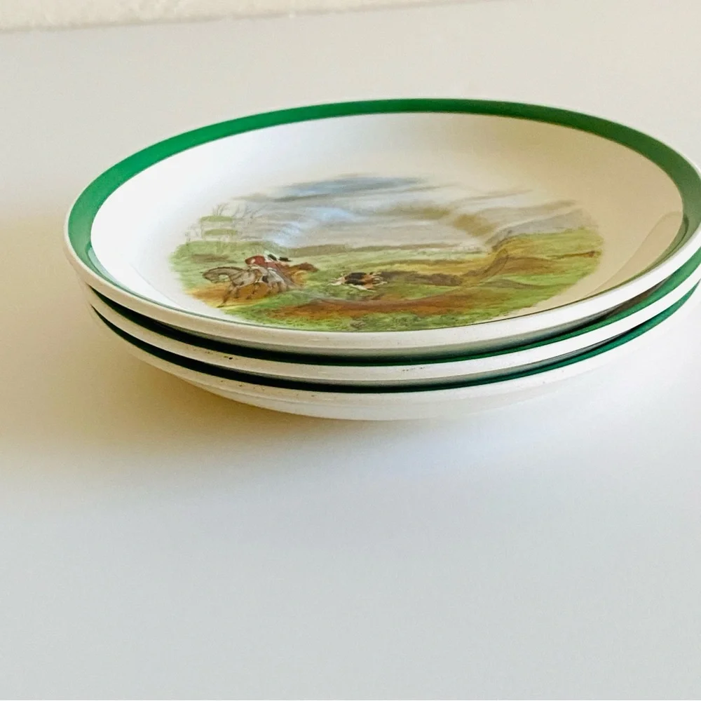 Vintage Copeland Spode Porcelain Hunting Equestrian Themed Saucer Plates Three